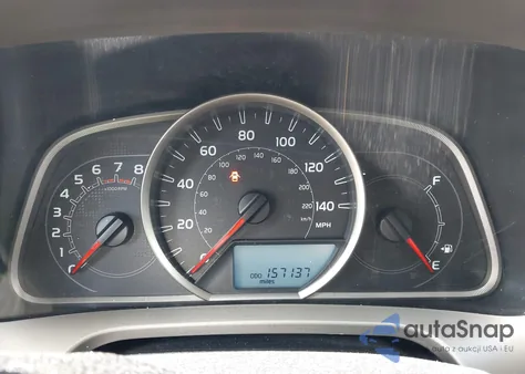 2015 Toyota Rav4 Xle z USA, uszkodzony, nr VIN JTMRFREV2FD102836